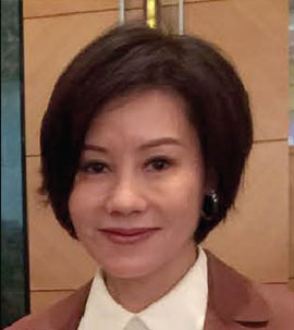 何玉華女士